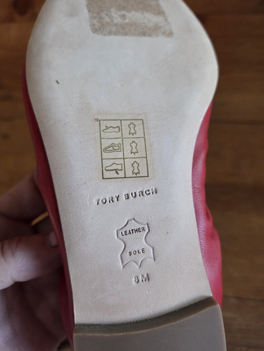 Tory Burch Red Leather Ballet Flats Square Toe Size 8M Bow Elasticated Gold Logo - Picture 15 of 16